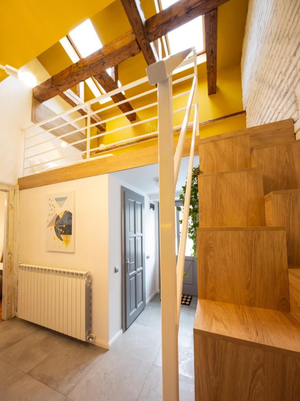 Yellow Apartment Cluj-Napoca Eksteriør billede